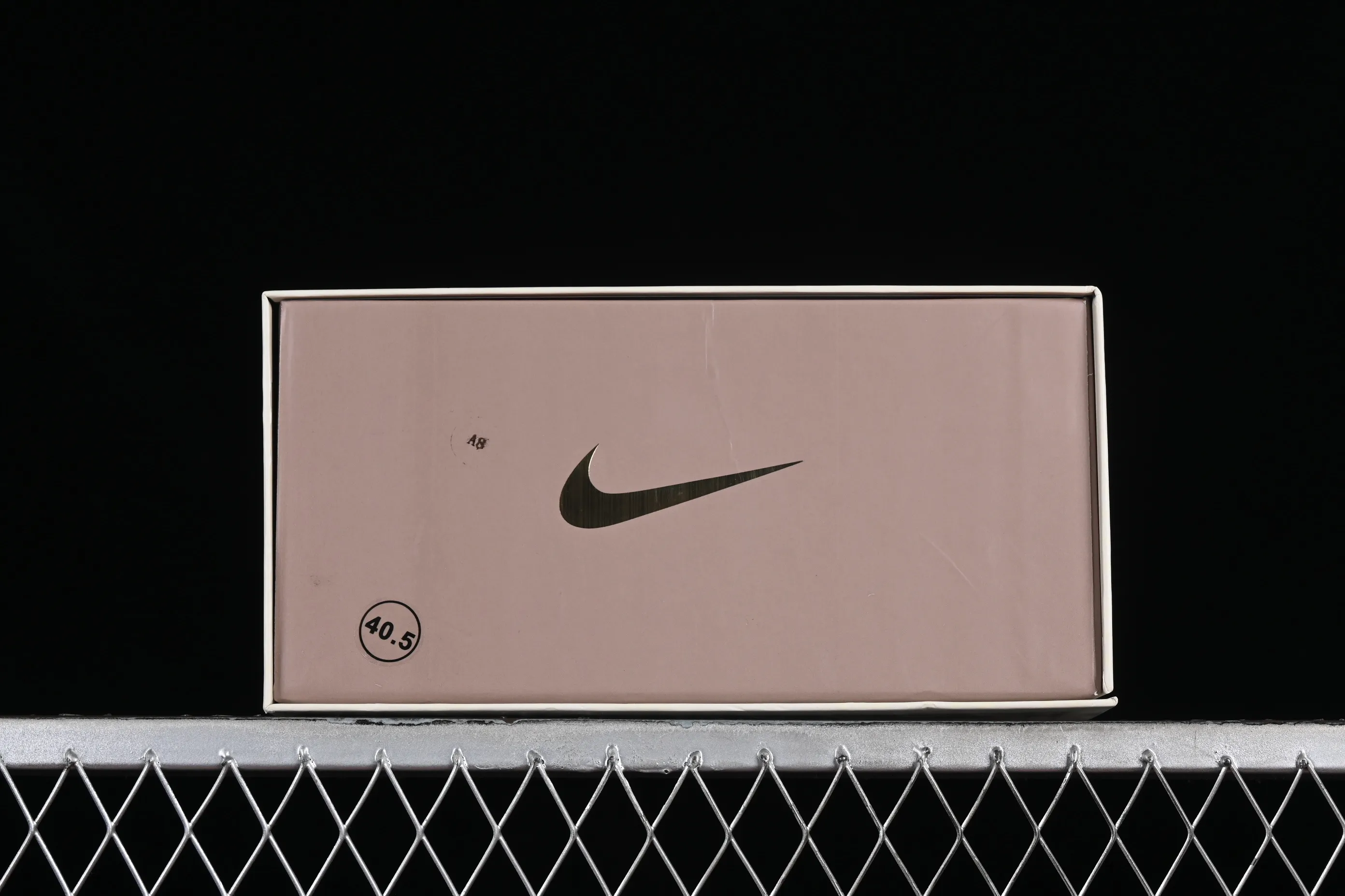 All Categories Nk SB Dunk Series Nk SB Dunk Low Low-top sneakers Nk Dunk Low Sanxingdui 2.0 Retro deconstruction style Old label SB strap low-top casual sneakers DD1503-112